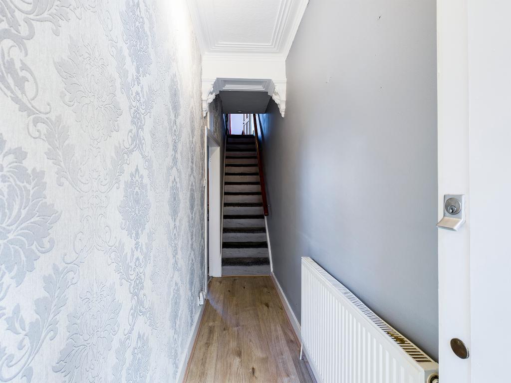 3 Bedroom Terraced For Sale in Marple Road, Offerton, Stockport, Cheshire, SK2 5EP Stockport