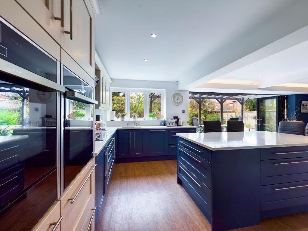 4 Bedroom Detached For Sale in Egerton Road, Davenport, Stockport, SK3