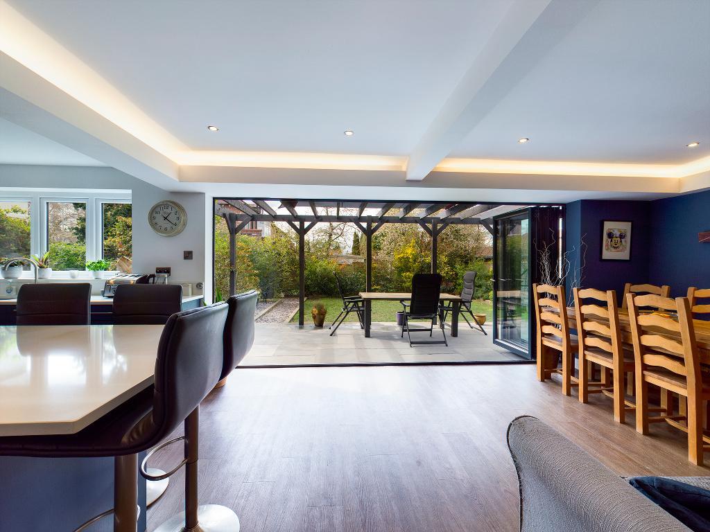 4 Bedroom Detached For Sale in Egerton Road, Davenport, Stockport, SK3