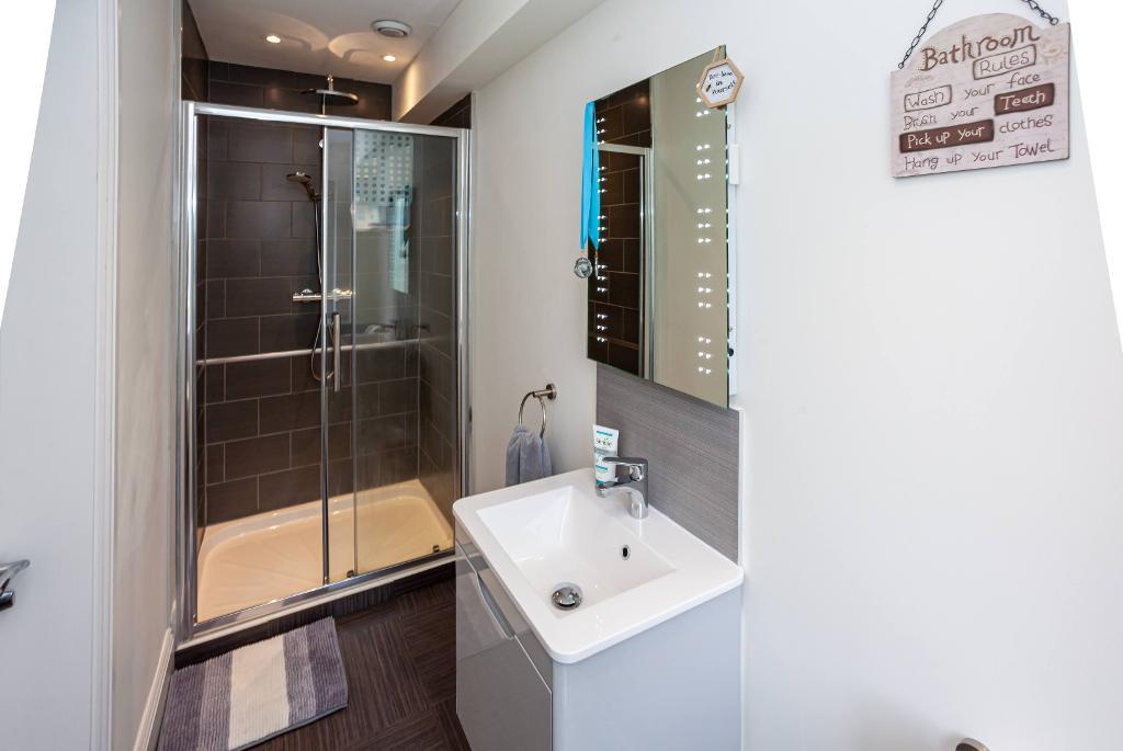 7 Bedroom Detached For Sale in Lostock Hall Road, Poynton, Cheshire