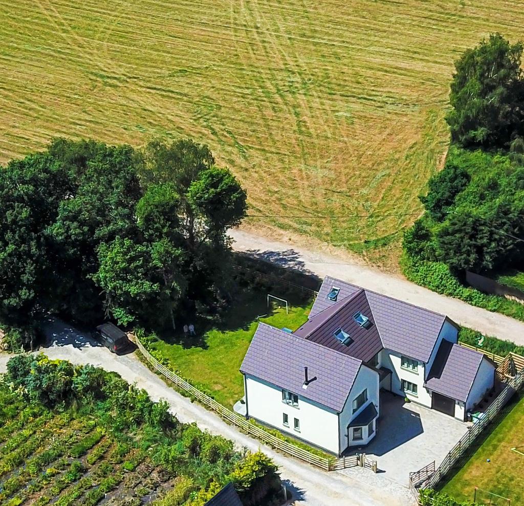 7 Bedroom Detached For Sale in Lostock Hall Road, Poynton, Cheshire