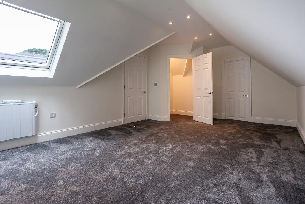 7 Bedroom Detached For Sale in Lostock Hall Road, Poynton, Cheshire