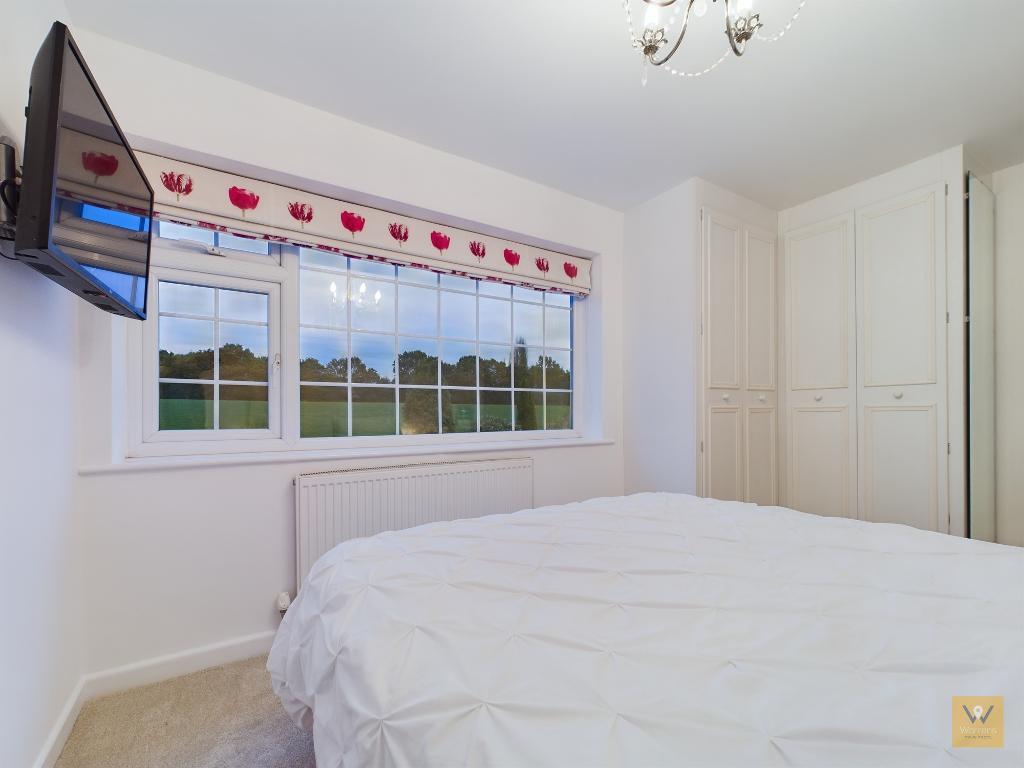 4 Bedroom Detached For Sale in Sandown Road, Hazel Grove, Stockport, SK7 4RT Stockport Estate