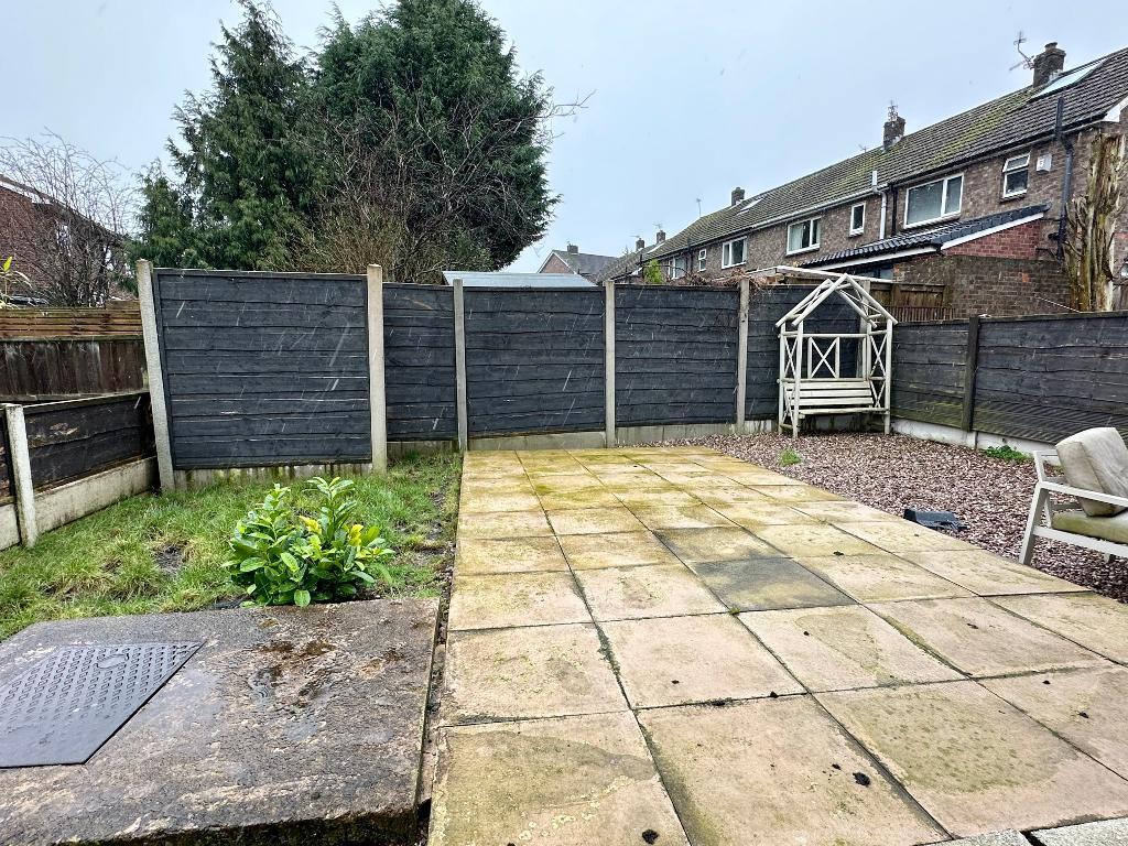 2 Bedroom End Terraced For Sale in Bean Leach Road, Hazel Grove