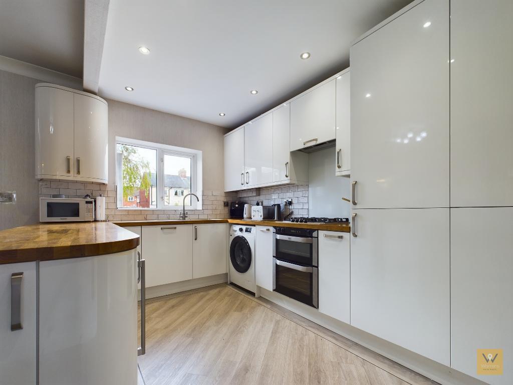 3 Bedroom SemiDetached For Sale in Hurdsfield Road, Great Moor