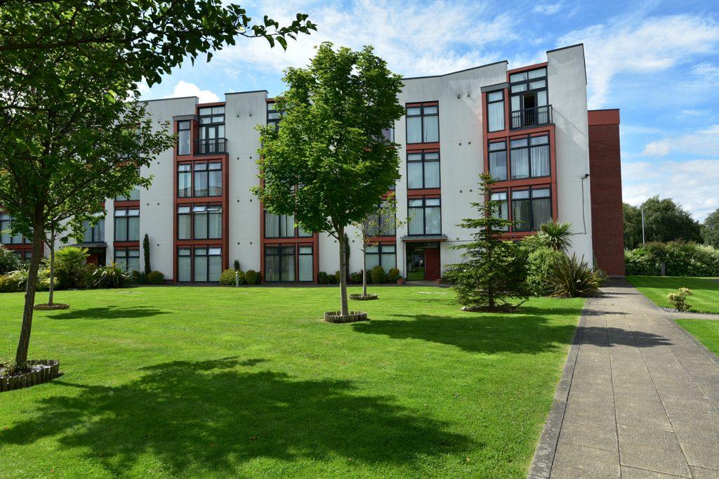 Altrincham Road, Sharston, Manchester, M22 4UJ