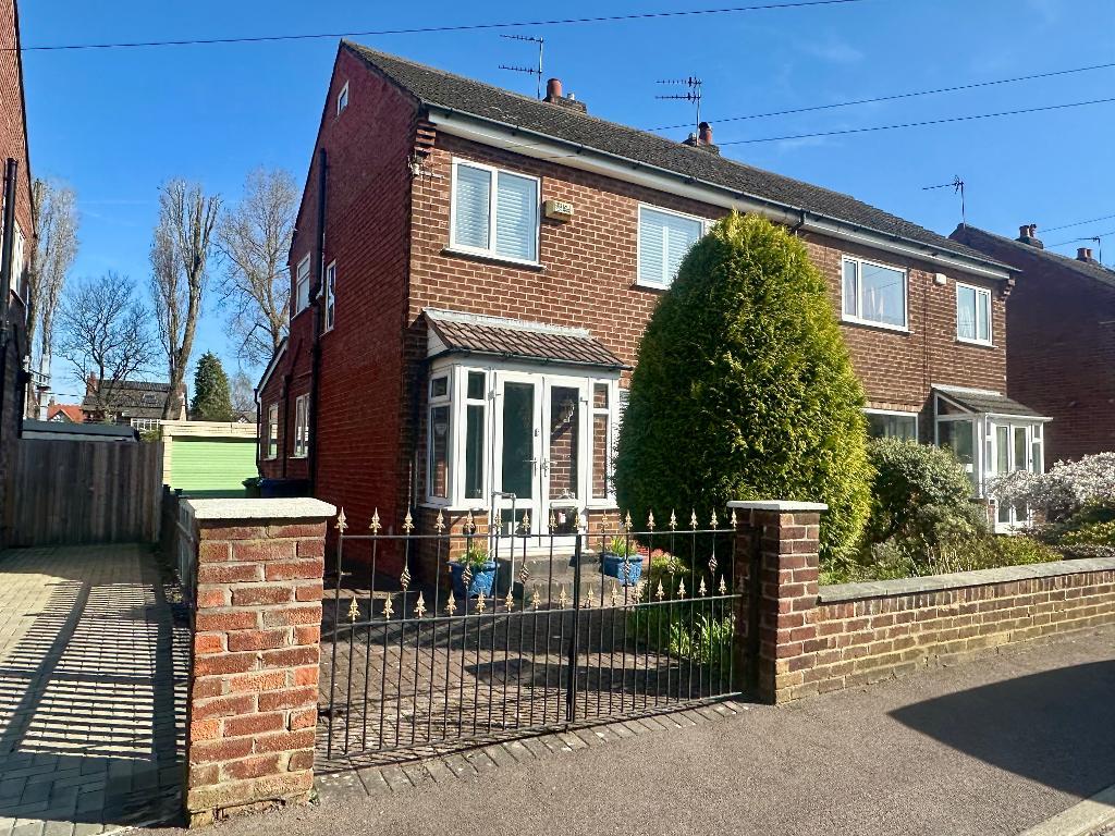 Crescent Close, Davenport, Stockport, SK3 8SH