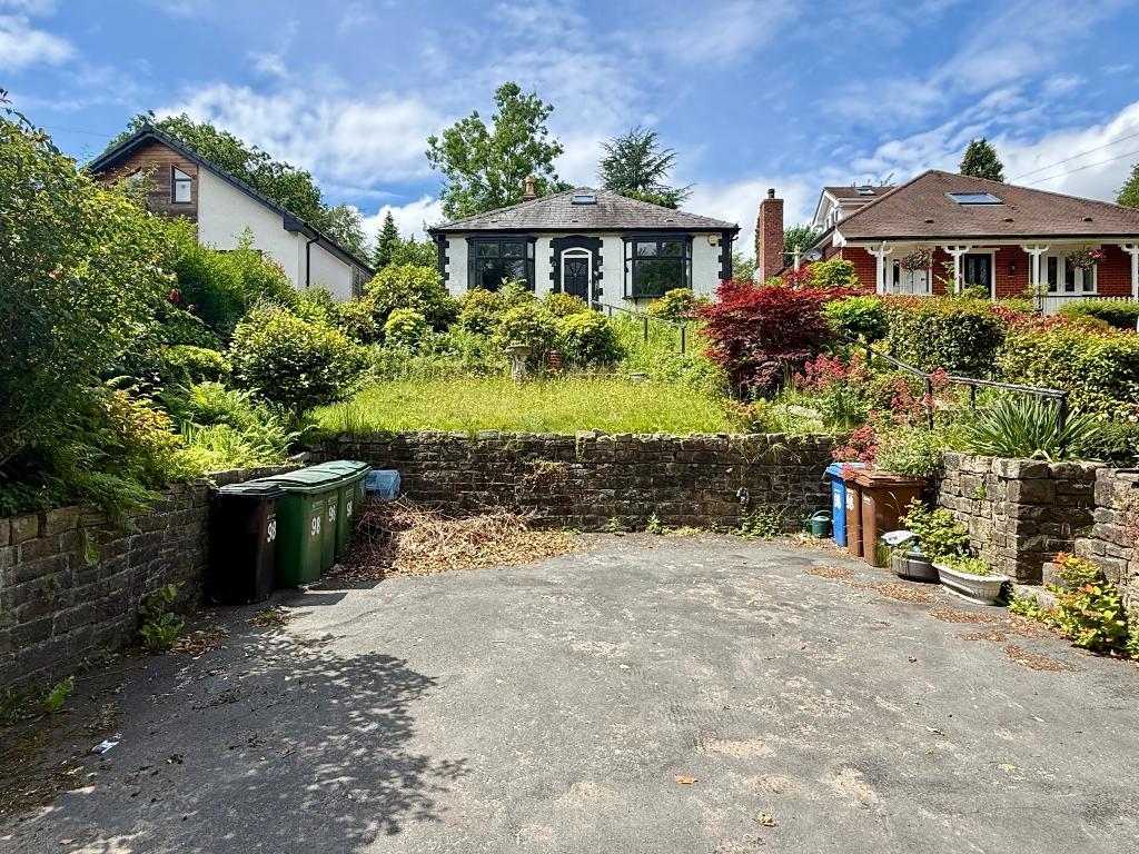 Strines Road, Marple, Stockport, SK6 7DU